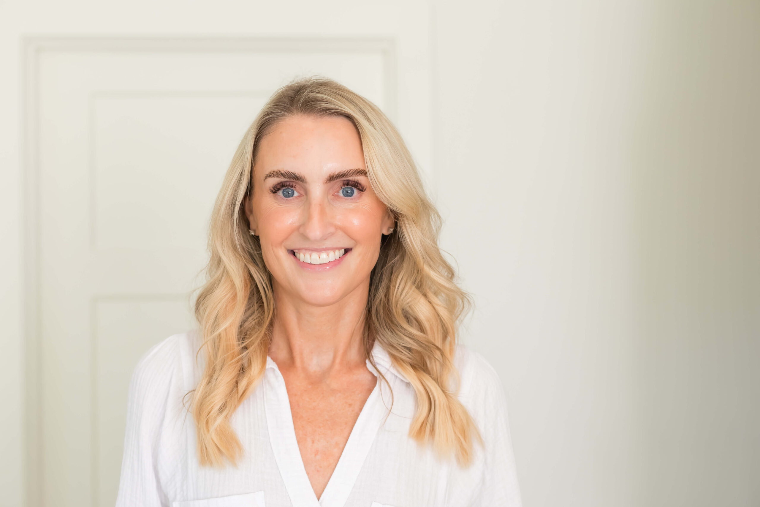 Kaari_Sommer_Home_Headshots_Albany_Oregon_Marilla_Kay_Photo